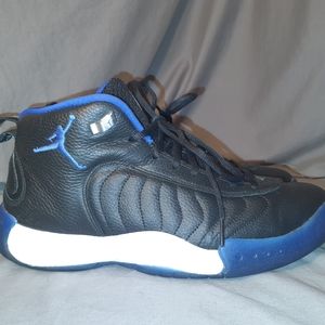Air Jordan Jumpman Pro Mids